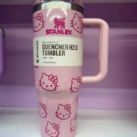 Stanley Pink Hello Kitty Tumbler - Picture 1 of 2